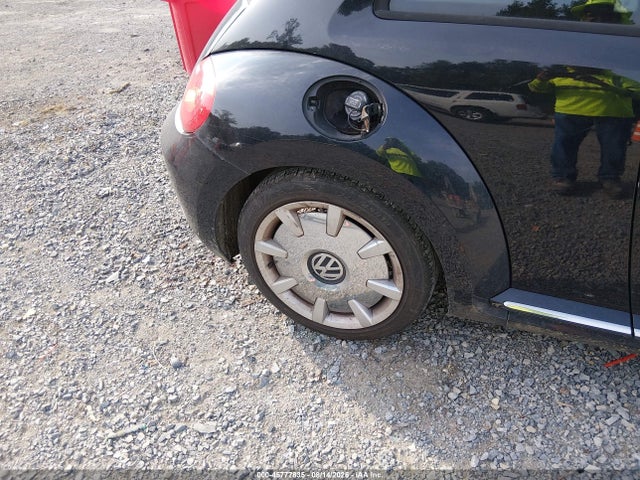 Продажа на аукционе авто 2013 Volkswagen Beetle 2.5l Fender Edition, vin: 3VWJX7AT4DM648734, номер лота: 45777835