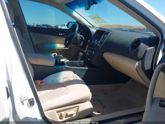 Продажа на аукционе авто 2013 Nissan Maxima 3.5 S, vin: 1N4AA5AP8DC824123, номер лота: 45777836