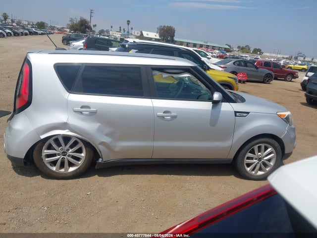 KIA SOUL + 2018 KNDJP3A56J7549786 Image 14