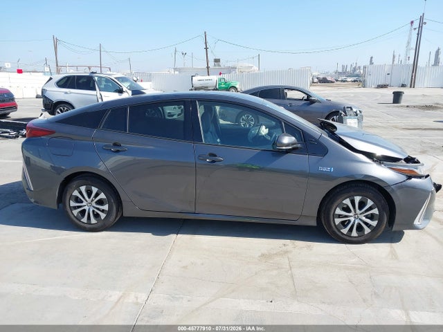 JTDKARFP1L3159501 Toyota Prius Prime Xle