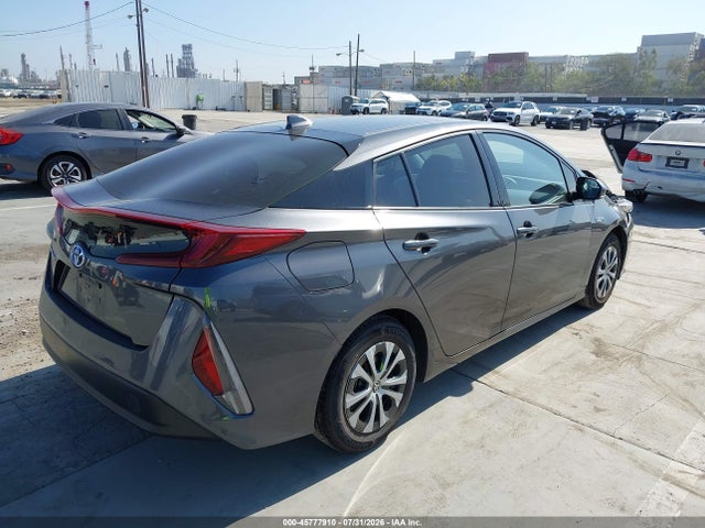 JTDKARFP1L3159501 Toyota Prius Prime Xle