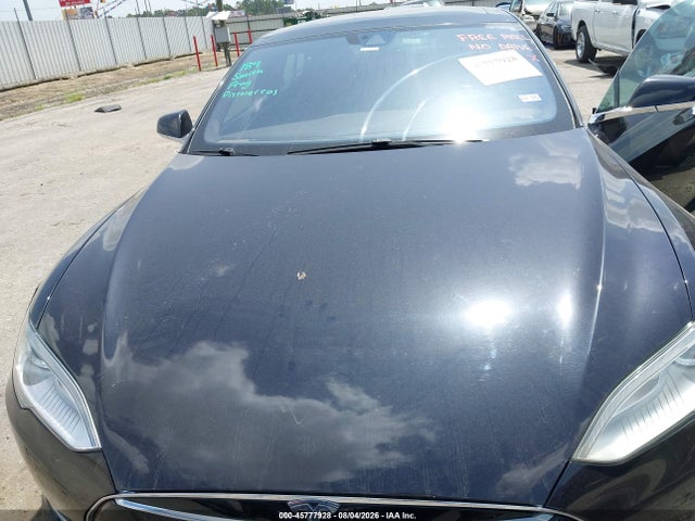 Продаж на аукціоні авто 2015 Tesla Model S 60/70/85, vin: 5YJSA1E1XFF103031, номер лоту: 45777928