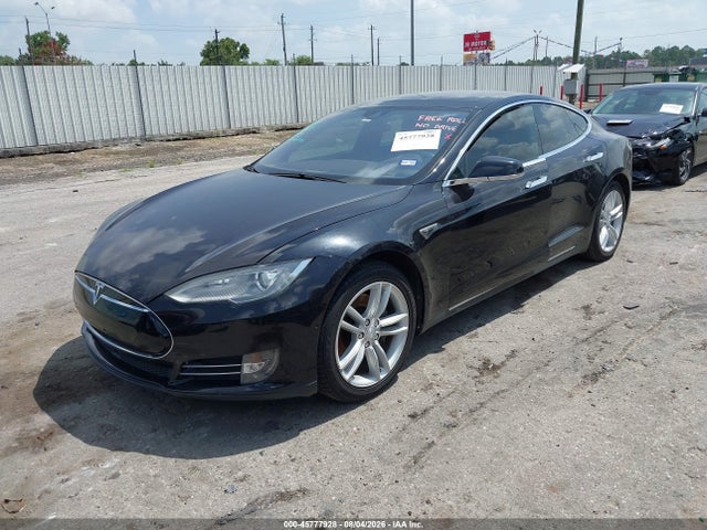 Продаж на аукціоні авто 2015 Tesla Model S 60/70/85, vin: 5YJSA1E1XFF103031, номер лоту: 45777928