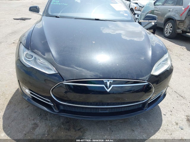 Продаж на аукціоні авто 2015 Tesla Model S 60/70/85, vin: 5YJSA1E1XFF103031, номер лоту: 45777928