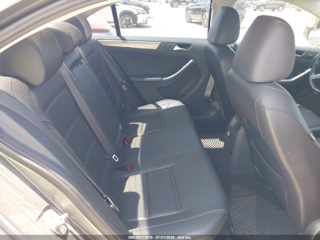 3VWDB7AJXHM371653 Volkswagen Jetta 1.4t Se