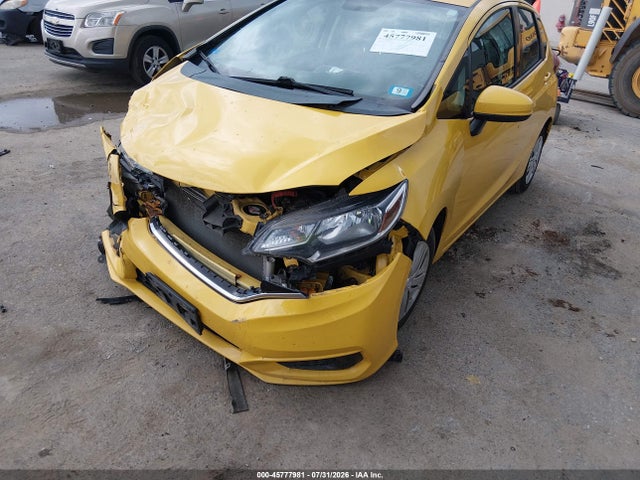 2019 Honda Fit Lx მანქანა იყიდება აუქციონზე, vin: 3HGGK5H40KM706383, აუქციონის ნომერი: 45777981