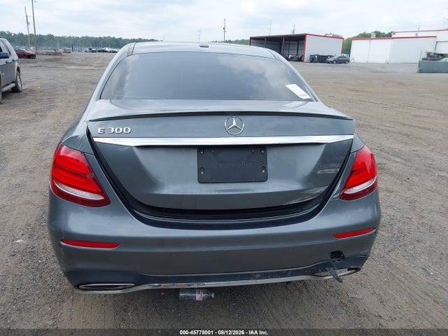 2017 Mercedes-benz E 300 მანქანა იყიდება აუქციონზე, vin: WDDZF4JBXHA033127, აუქციონის ნომერი: 45778001