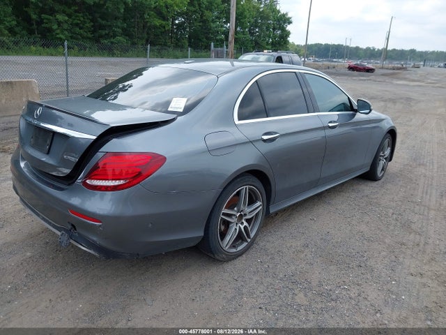 2017 Mercedes-benz E 300 მანქანა იყიდება აუქციონზე, vin: WDDZF4JBXHA033127, აუქციონის ნომერი: 45778001