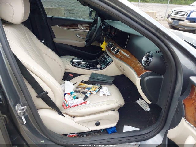 2017 Mercedes-benz E 300 მანქანა იყიდება აუქციონზე, vin: WDDZF4JBXHA033127, აუქციონის ნომერი: 45778001