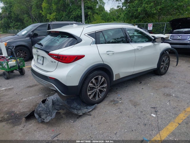 2017 Infiniti Qx30 Premium მანქანა იყიდება აუქციონზე, vin: SJKCH5CR4HA023071, აუქციონის ნომერი: 45778008