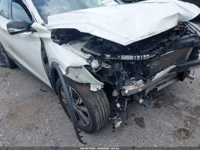 2017 Infiniti Qx30 Premium მანქანა იყიდება აუქციონზე, vin: SJKCH5CR4HA023071, აუქციონის ნომერი: 45778008