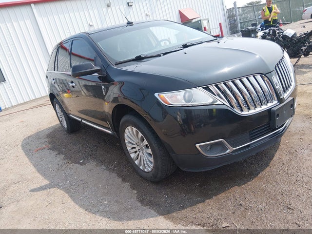 2014 2LMDJ8JK3EBL14454 главное изображение