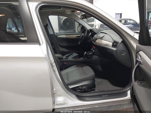 Продажа на аукционе авто 2014 Bmw X1 Sdrive28i, vin: WBAVM1C58EVW51391, номер лота: 45778079