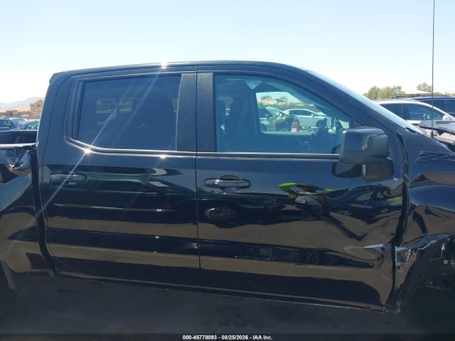 2026 Chevrolet Silverado 1500 4wd  Short Bed Lt Trail Boss მანქანა იყიდება აუქციონზე, vin: 3GCUKFED6TG419982, აუქციონის ნომერი: 45778093