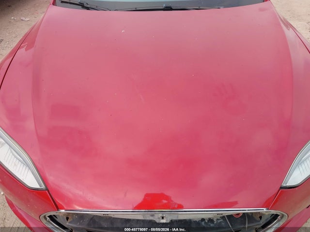 45778097 :رقم المزاد ، 5YJSA1DP6DFP15441 vin ، 2013 Tesla Model S Performance مزاد بيع