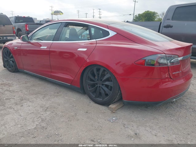 45778097 :رقم المزاد ، 5YJSA1DP6DFP15441 vin ، 2013 Tesla Model S Performance مزاد بيع