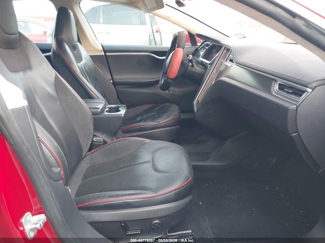 45778097 :رقم المزاد ، 5YJSA1DP6DFP15441 vin ، 2013 Tesla Model S Performance مزاد بيع