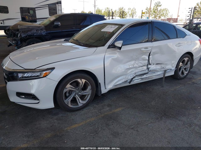 Honda ACCORD EX 2018 1HGCV1F40JA213977 Image 2