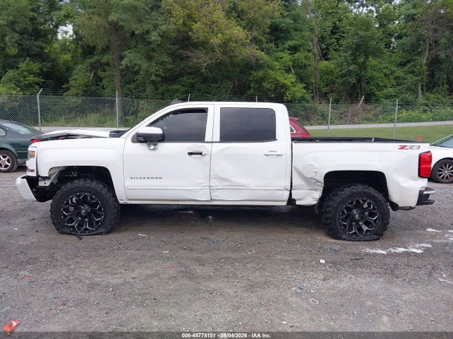 45778151 :رقم المزاد ، 3GCUKREC3JG235900 vin ، 2018 Chevrolet Silverado 1500 2lt مزاد بيع
