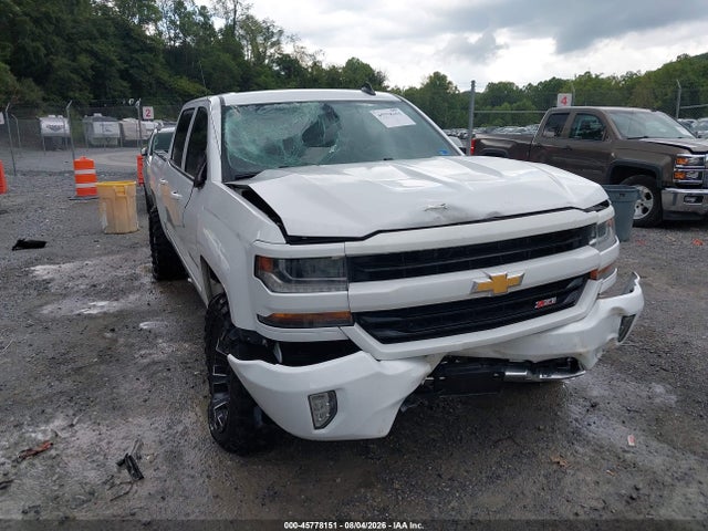 45778151 :رقم المزاد ، 3GCUKREC3JG235900 vin ، 2018 Chevrolet Silverado 1500 2lt مزاد بيع