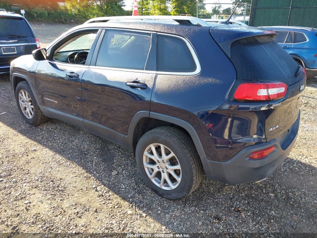 45778191 :رقم المزاد ، 1C4PJMCS2FW686399 vin ، 2015 Jeep Cherokee Latitude مزاد بيع