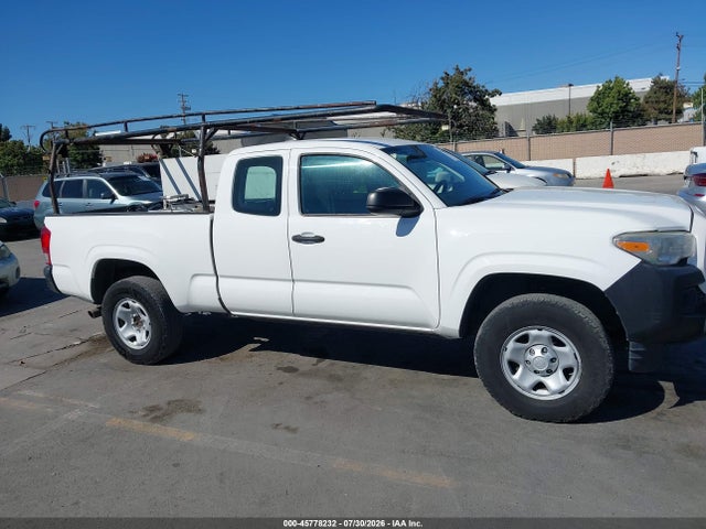 5TFRX5GN4HX077328 Toyota Tacoma Sr