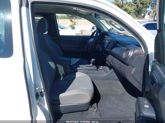 5TFRX5GN4HX077328 Toyota Tacoma Sr
