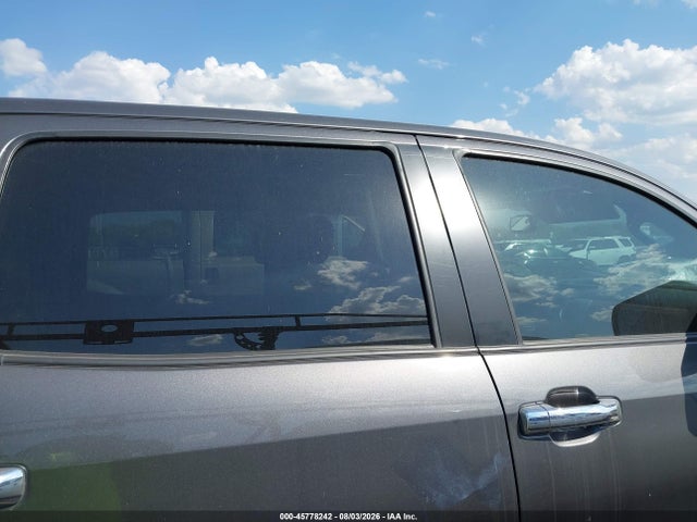 5TFAY5F14KX781478 Toyota Tundra 1794 5.7l V8
