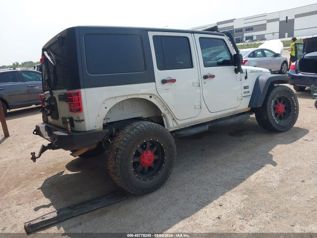 Продажа на аукционе авто 2015 Jeep Wrangler Unlimited Sport, vin: 1C4BJWDG4FL545772, номер лота: 45778245