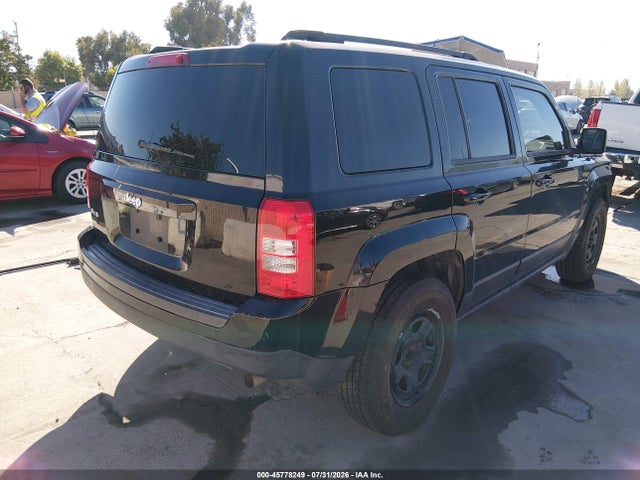 1C4NJRBB9FD155654 Jeep Patriot Sport