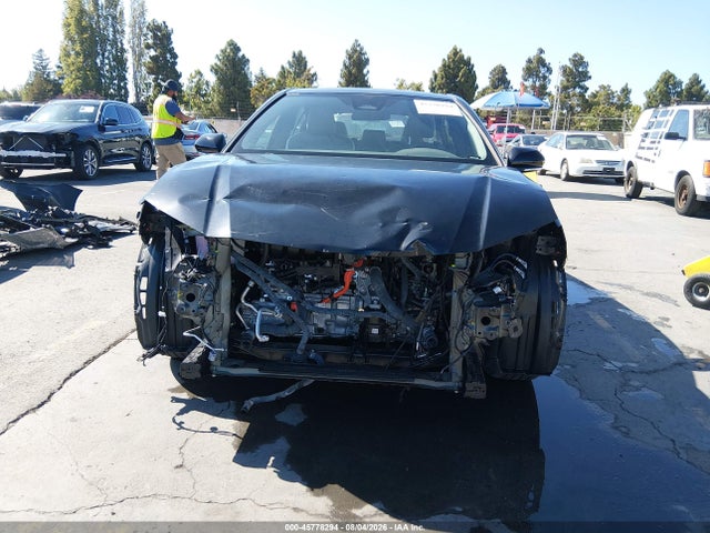 Toyota CAMRY SE 2025 4T1DAACK9SU015928 Image 13