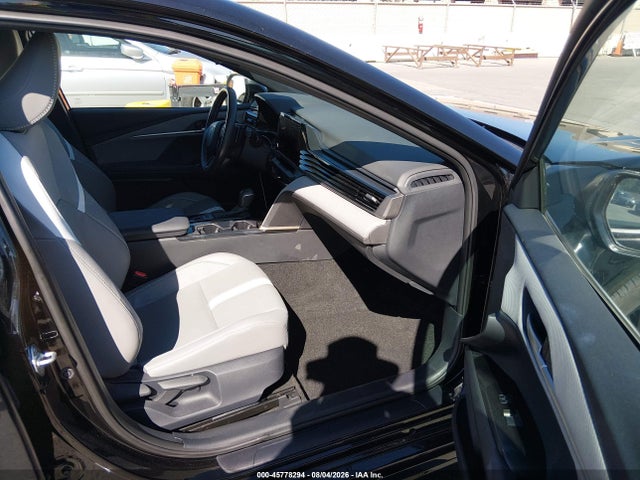 Toyota CAMRY SE 2025 4T1DAACK9SU015928 Image 5