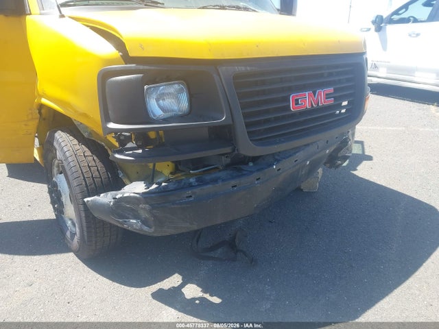 1GD37TCG7H1902794 GMC Savana Cutaway Work Van