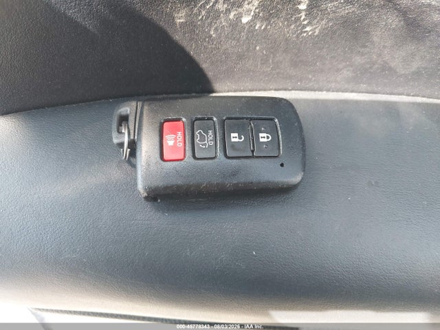 Продажа на аукционе авто 2018 Toyota Highlander Xle, vin: 5TDJZRFH0JS556707, номер лота: 45778343