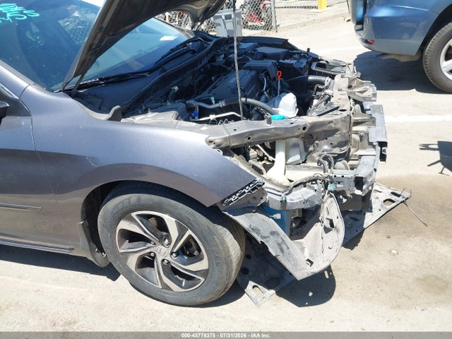 Honda ACCORD LX 2017 1HGCR2F32HA236124 Image 19