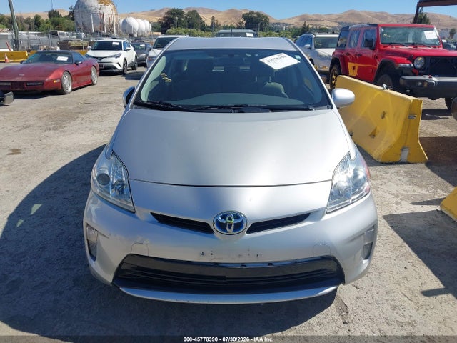Toyota Prius Three 2014 JTDKN3DUXE0392131 Image 12