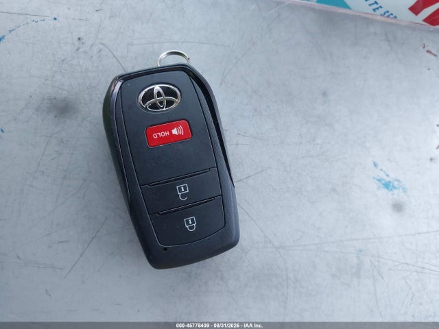 JTDACACU1T3060792 Toyota Prius Plug-in Hybrid Xse