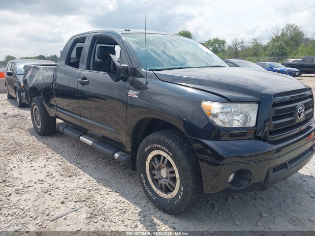Продаж на аукціоні авто 2011 Toyota Tundra Grade 5.7l V8, vin: 5TFUW5F13BX158615, номер лоту: 45778419