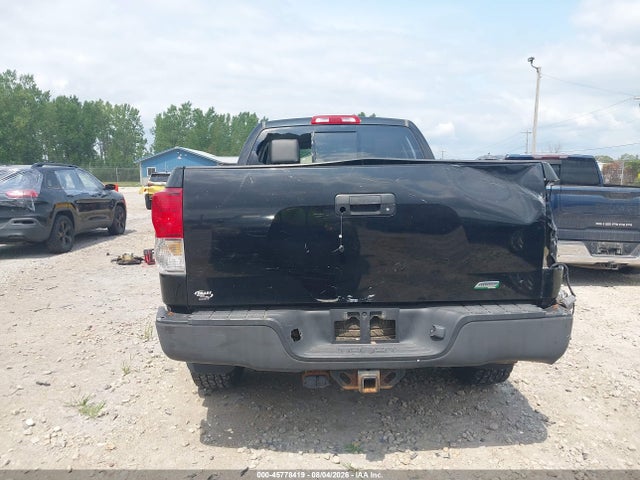 Продажа на аукционе авто 2011 Toyota Tundra Grade 5.7l V8, vin: 5TFUW5F13BX158615, номер лота: 45778419