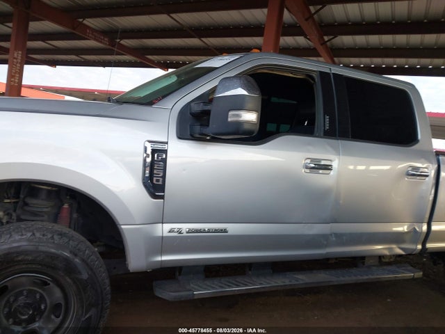 1FT7W2BT2HEE45502 Ford F-250 Lariat