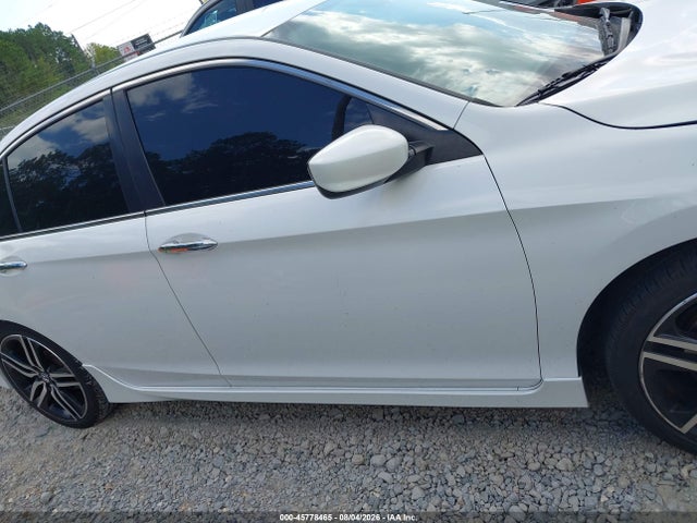 1HGCR2F17HA127723 Honda Accord Sport Se