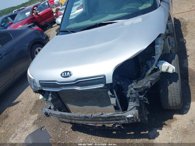 Продажа на аукционе авто 2018 Kia Soul, vin: KNDJN2A22J7602201, номер лота: 45778467