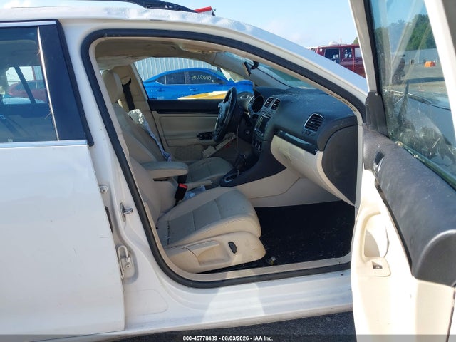 2012 Volkswagen Jetta Sportwagen 2.0l Tdi მანქანა იყიდება აუქციონზე, vin: 3VWPL7AJ8CM668438, აუქციონის ნომერი: 45778489
