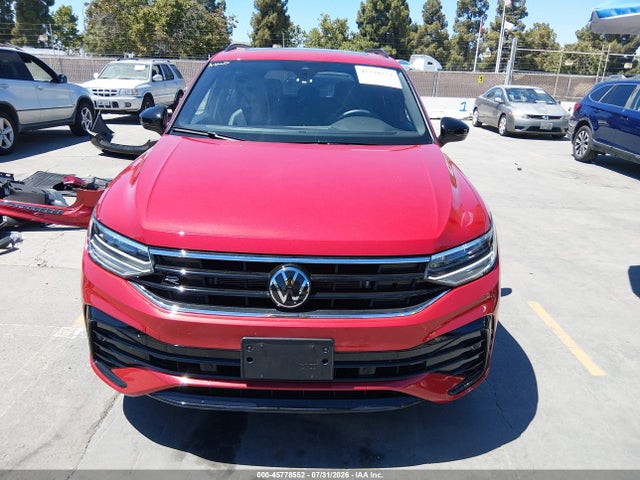 3VVCB7AX9RM227307 Volkswagen Tiguan 2.0t Se R-line Black
