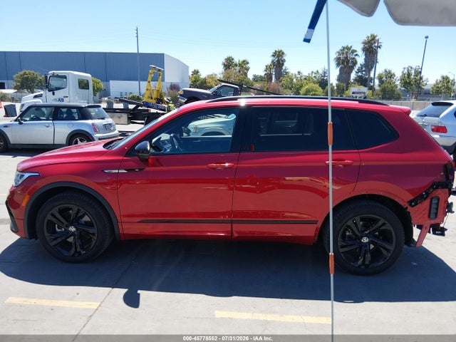 3VVCB7AX9RM227307 Volkswagen Tiguan 2.0t Se R-line Black