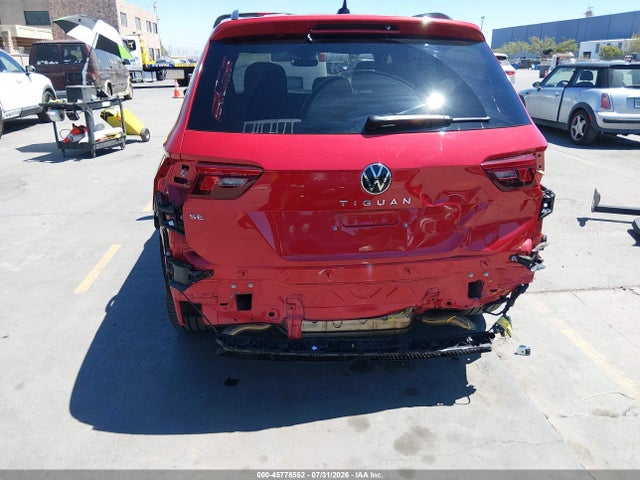 3VVCB7AX9RM227307 Volkswagen Tiguan 2.0t Se R-line Black