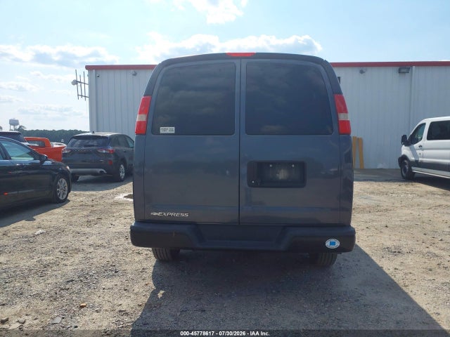 Продажа на аукционе авто 2017 Chevrolet Express 3500 Ls, vin: 1GAZGNFG6H1293065, номер лота: 45778617