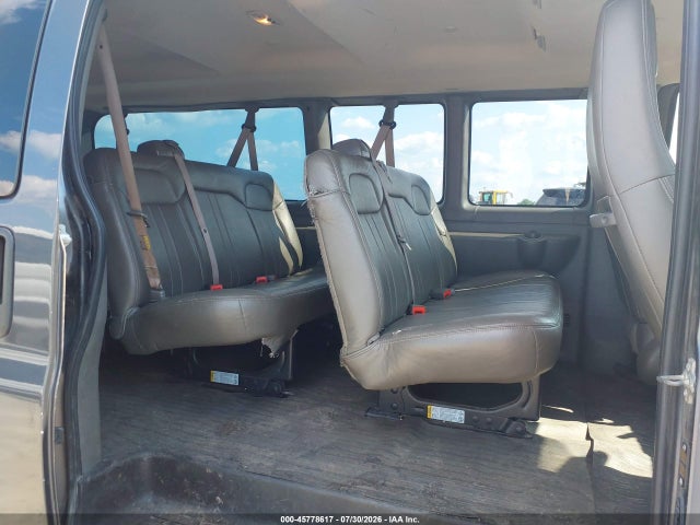 Продажа на аукционе авто 2017 Chevrolet Express 3500 Ls, vin: 1GAZGNFG6H1293065, номер лота: 45778617