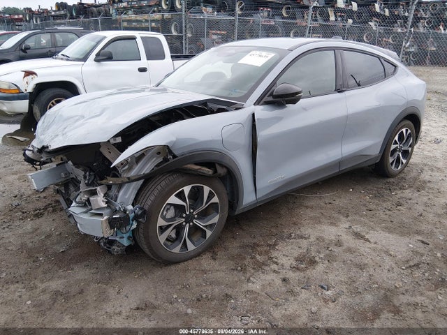 Ford Mustang Mach-e Select 2025 3FMTK1R44SMA15826 Image 2