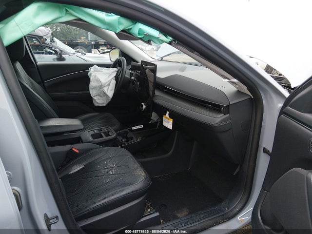 Ford Mustang Mach-e Select 2025 3FMTK1R44SMA15826 Image 5